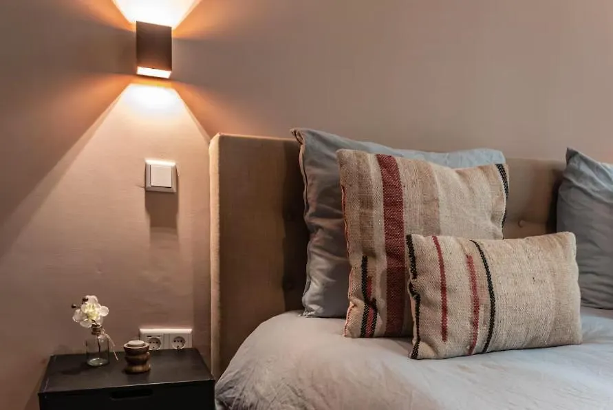 De Tulp Luxury - Free Parking! Apartment Amsterdam